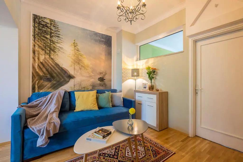 Apartment Funky Fresh Place In The Heart Of Sofia